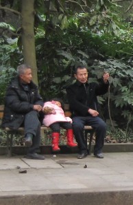 Wiling away the day, Dazu, Chongqing