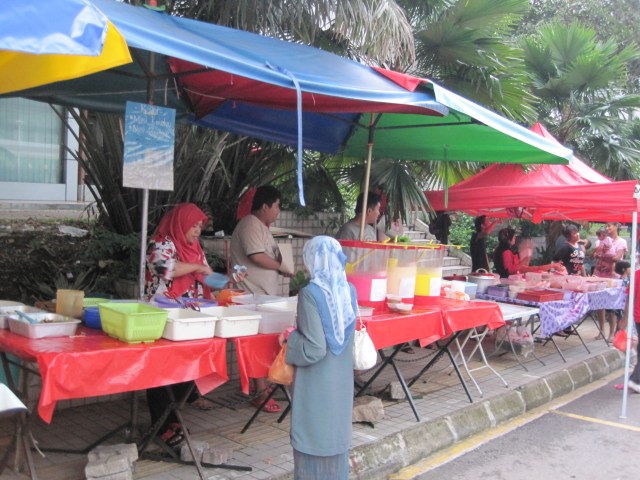 Stalls at a Ramadan bazaar outside Bangsar LRT 